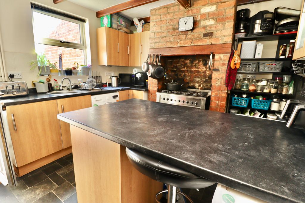 Property photo 3 of 10 Img_9286