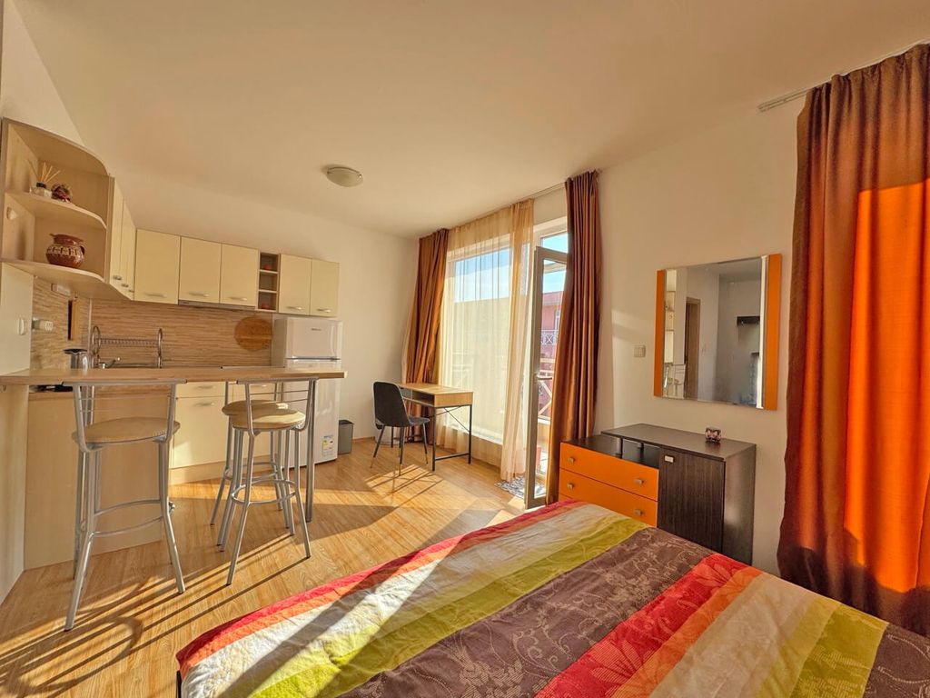 Property photo 2 of 12