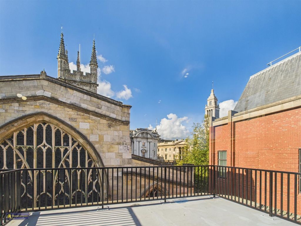 Property photo 1 of 7 Balcony