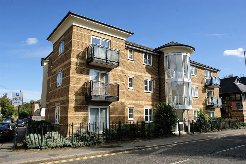 Property photo 1 of 7