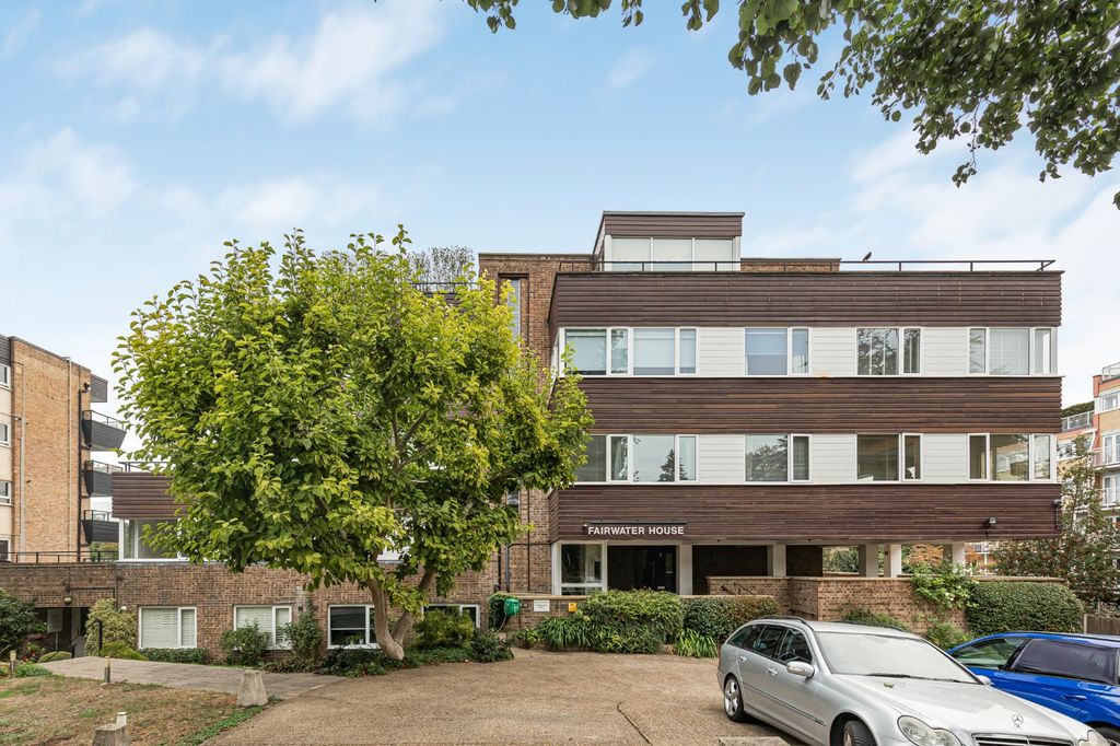 Property photo 1 of 13 Front Exterior