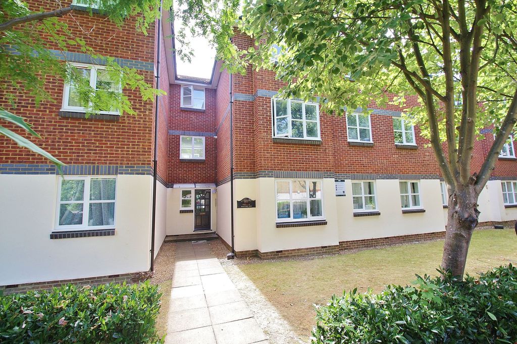 Property photo 2 of 7
