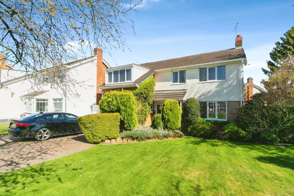 Property photo 1 of 36