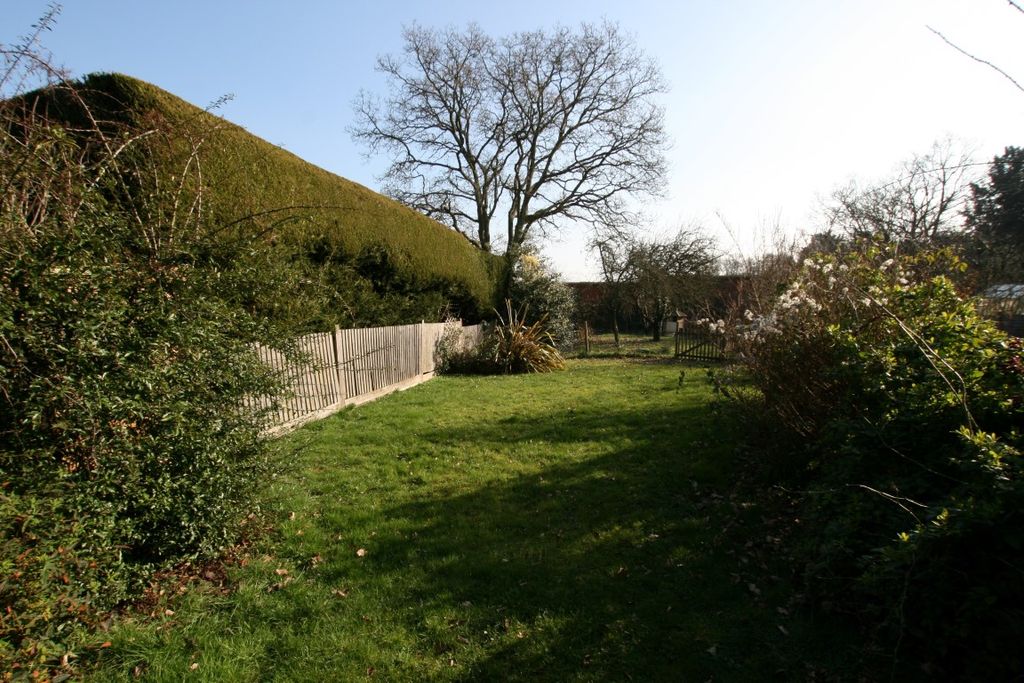 Property photo 2 of 14