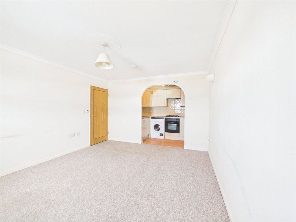 Property photo 2 of 8 Living Area