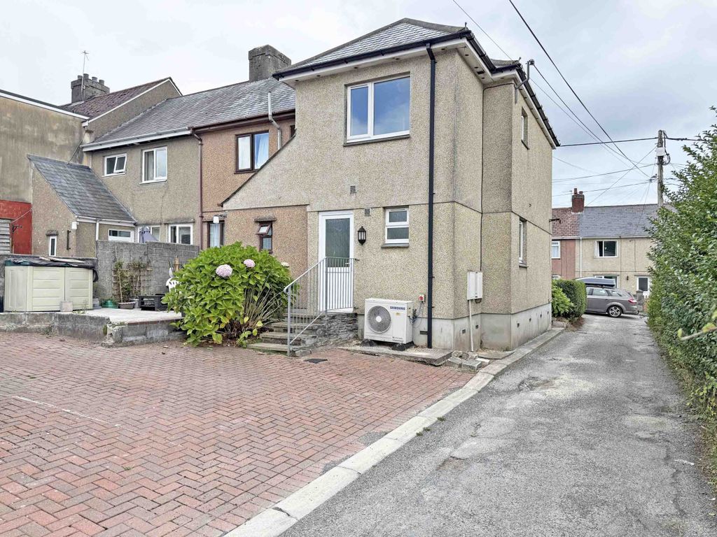 Property photo 2 of 6 Photo 2