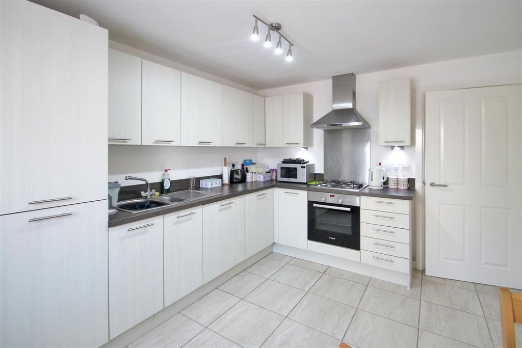 Property photo 3 of 11 Img_9180.Jpg