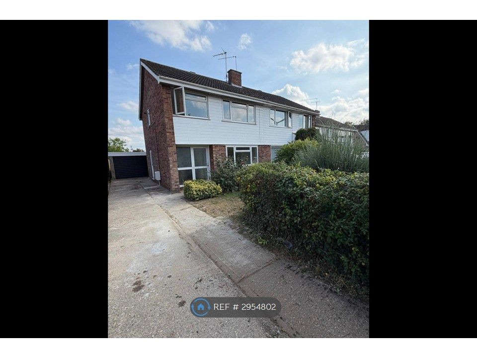 Property photo 3 of 25