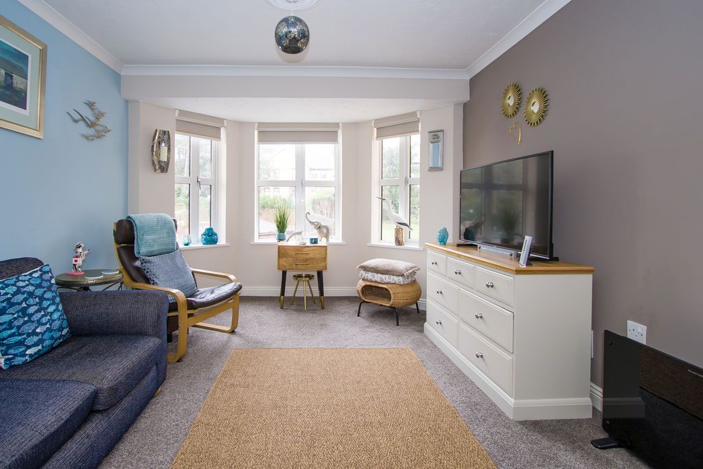 Property photo 3 of 14 Photo 5