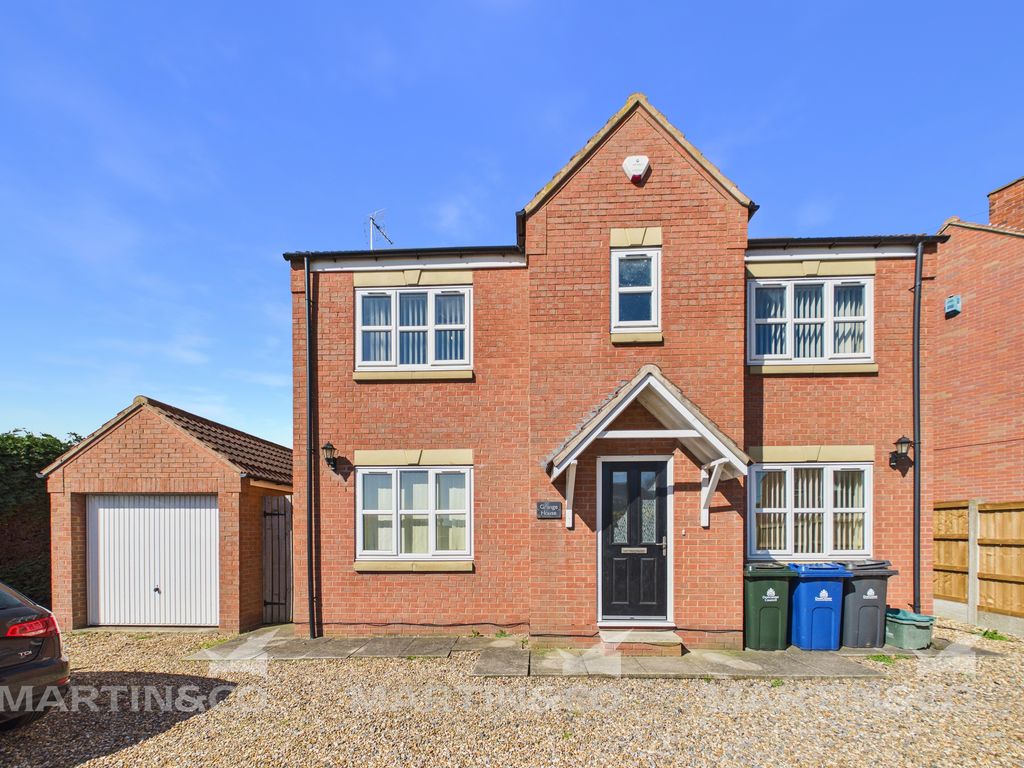 Property photo 1 of 15 Cam02406G0-Pr0594-Still016