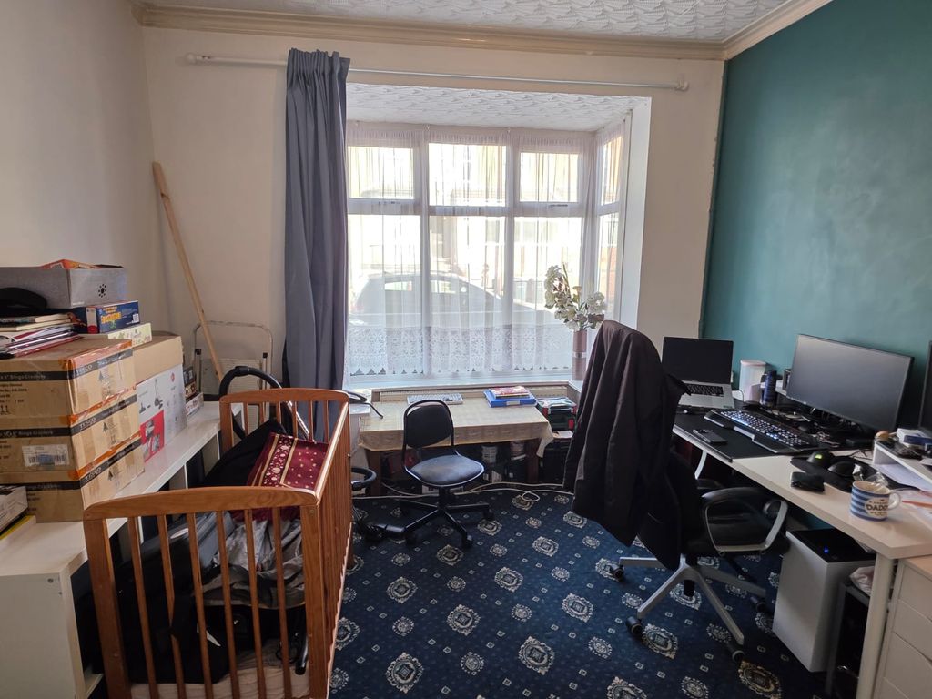 Property photo 3 of 16