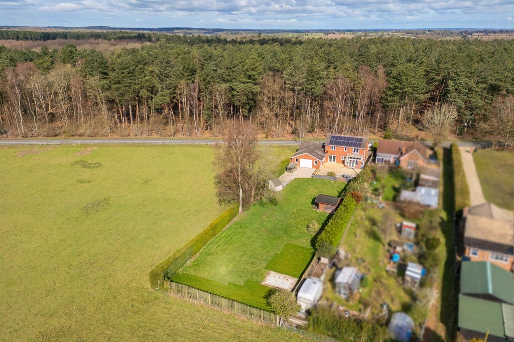 Property photo 2 of 24