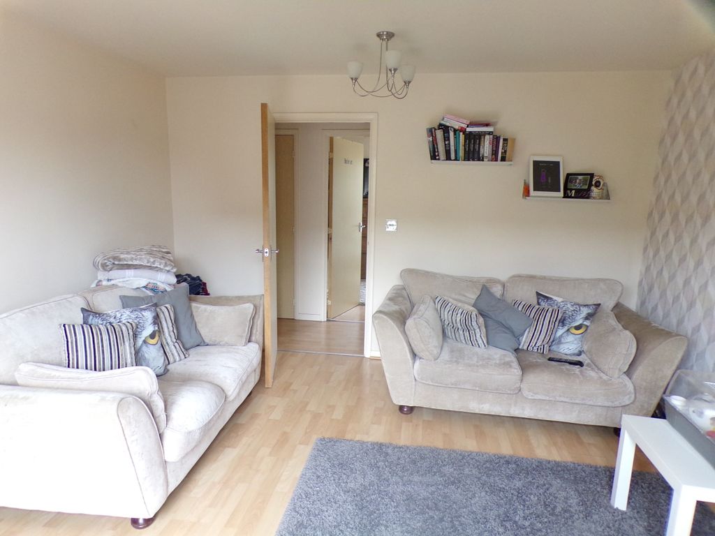 Property photo 3 of 8 Living Room