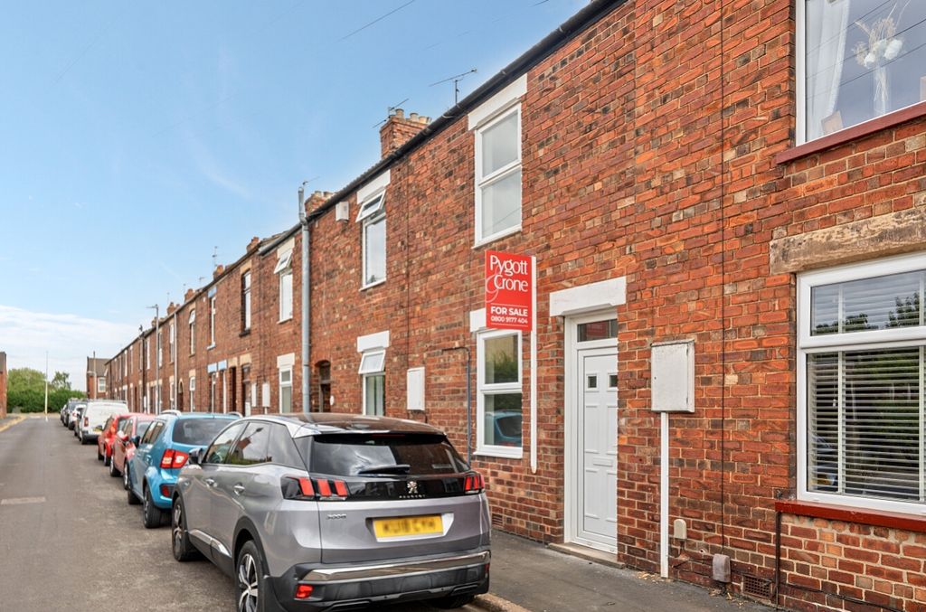 Property photo 1 of 22 1492489-18-6A4E4Fd8Bb449