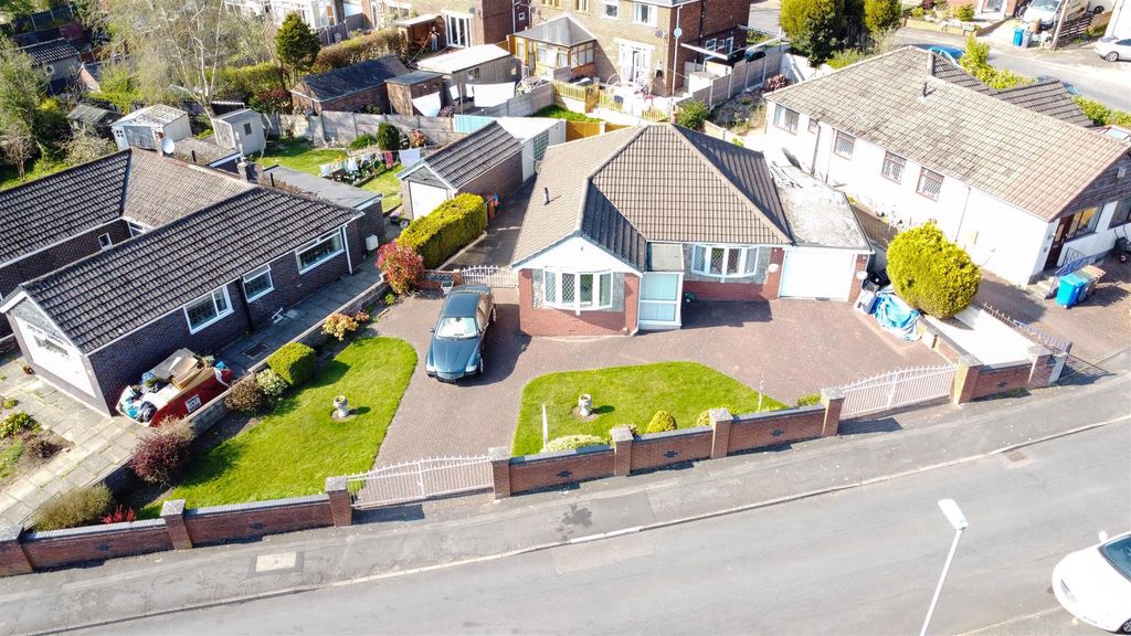 Property photo 1 of 24
