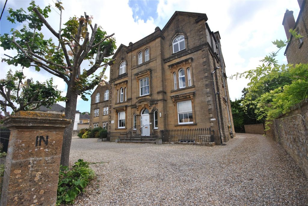 Property photo 1 of 7 Picture No. 10