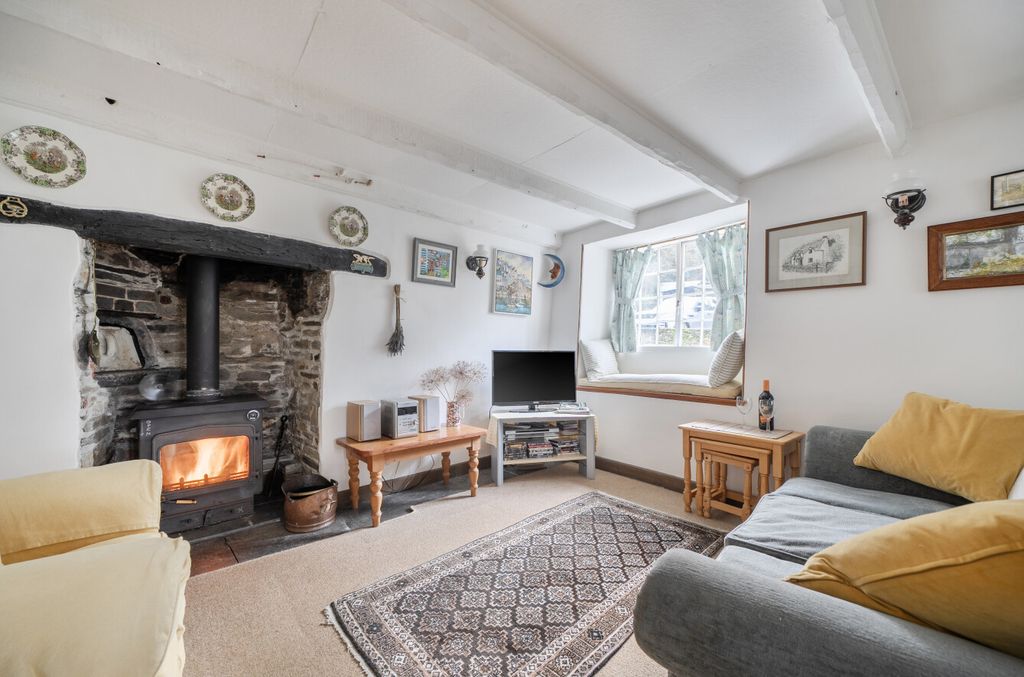 Property photo 2 of 12 Reception Room