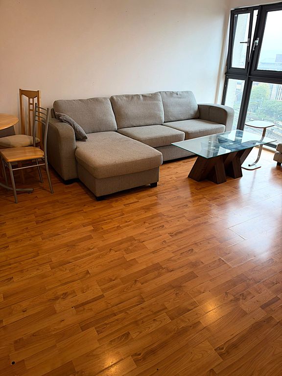 Property photo 2 of 8
