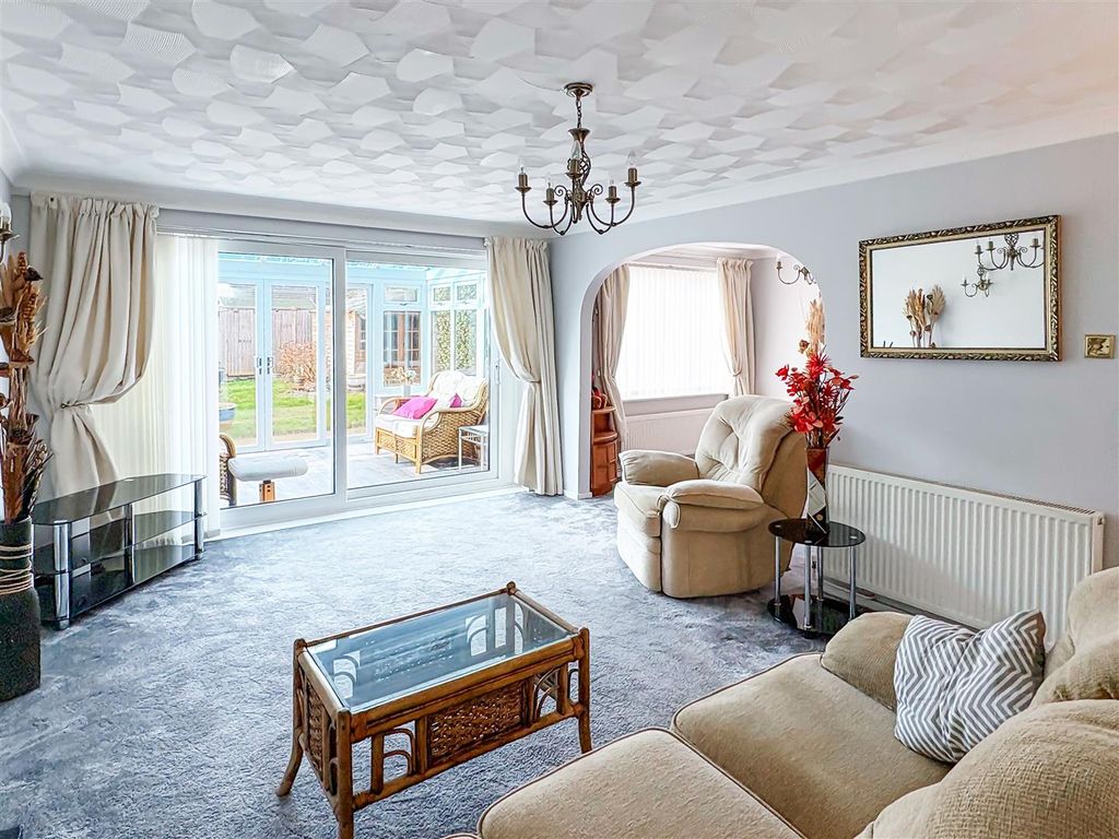 Property photo 2 of 18 Image00025.Jpg