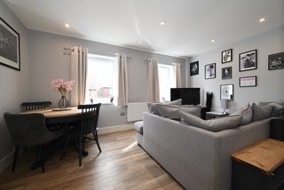 Property photo 2 of 9 Image 1