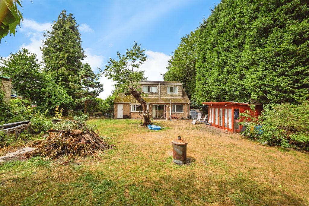 Property photo 1 of 22