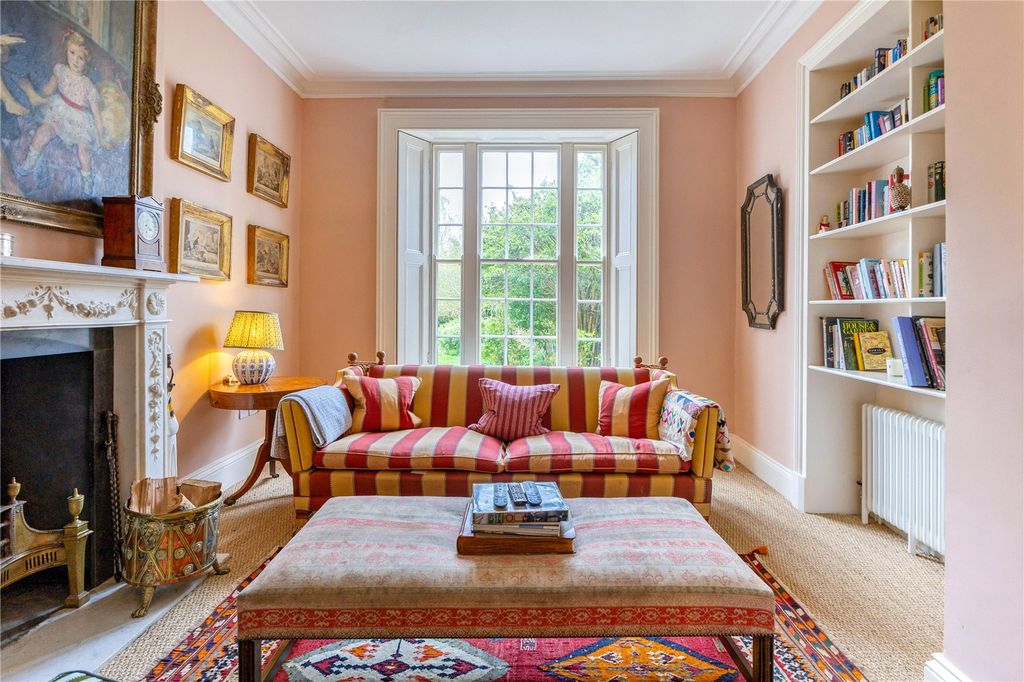 Property photo 3 of 24 Drawing Room