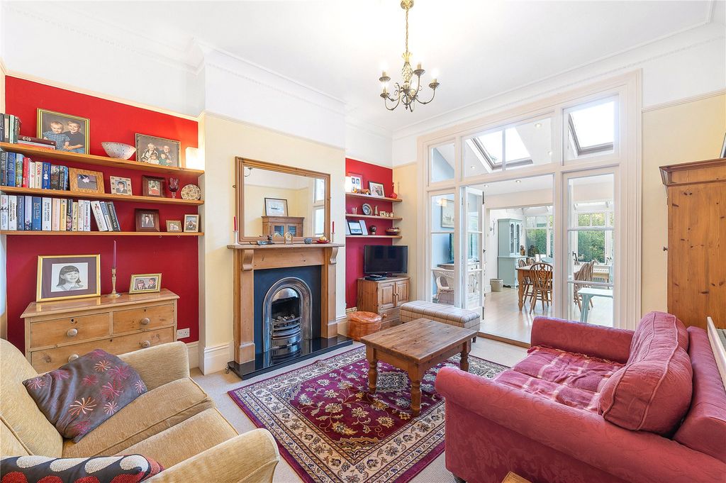 Property photo 3 of 13 Picture No. 08