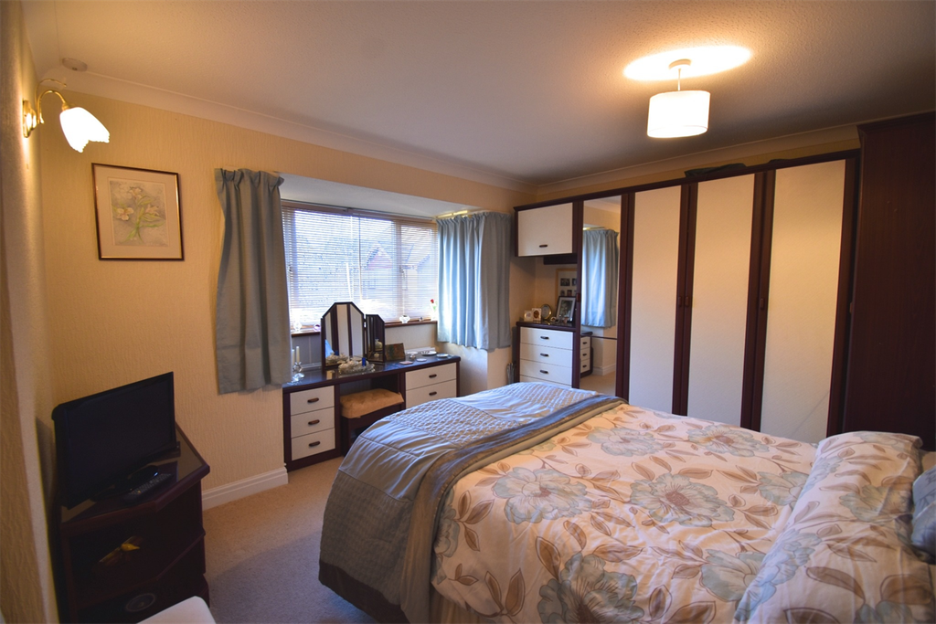 Property photo 2 of 12 Bedroom 1