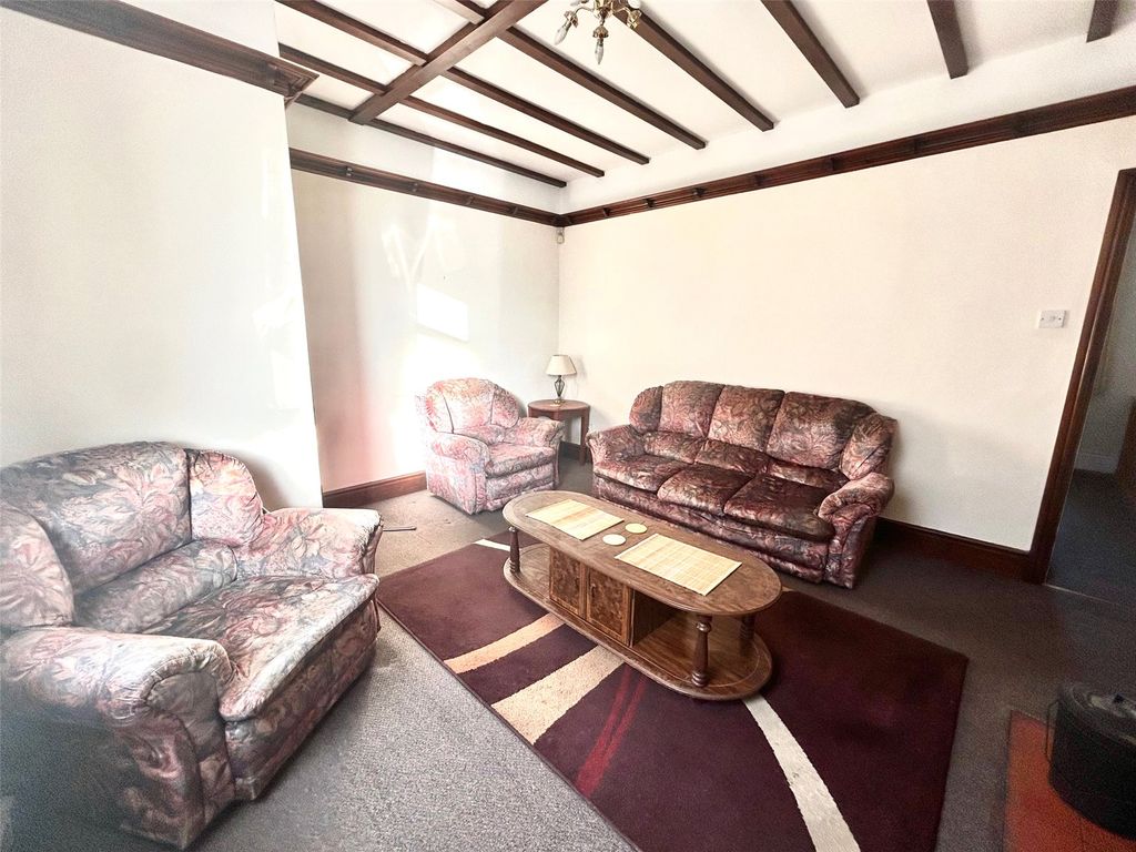 Property photo 2 of 8 Picture No. 08