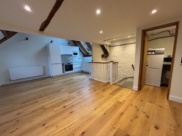 Property photo 2 of 7 3