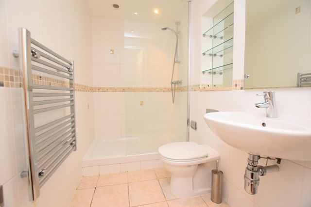 Property photo 3 of 4