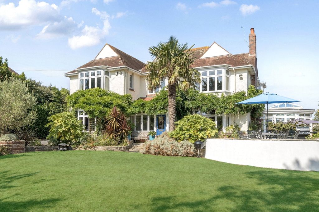 Property photo 1 of 28 Rear Aspect