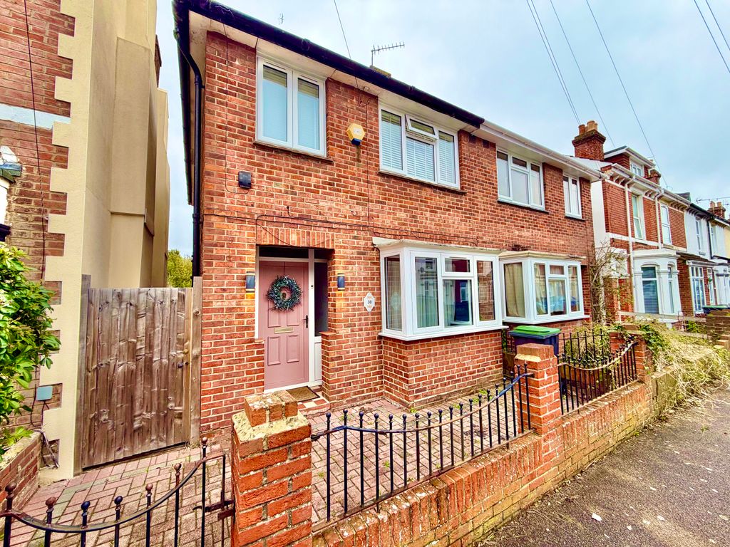 Property photo 1 of 1