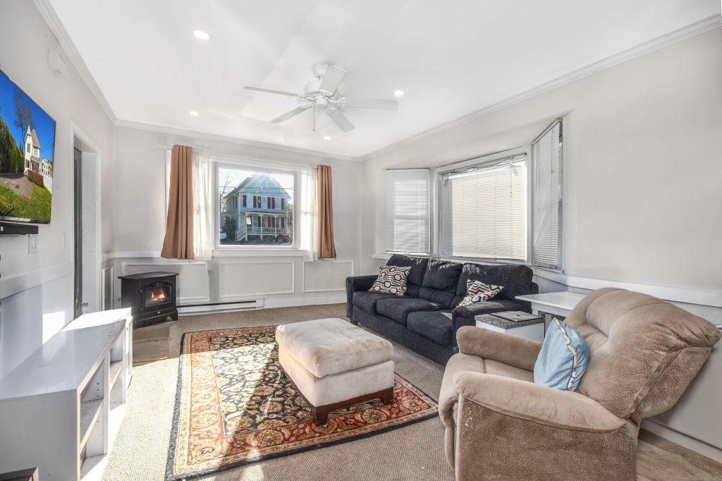 Property photo 2 of 14 <Alttext/>