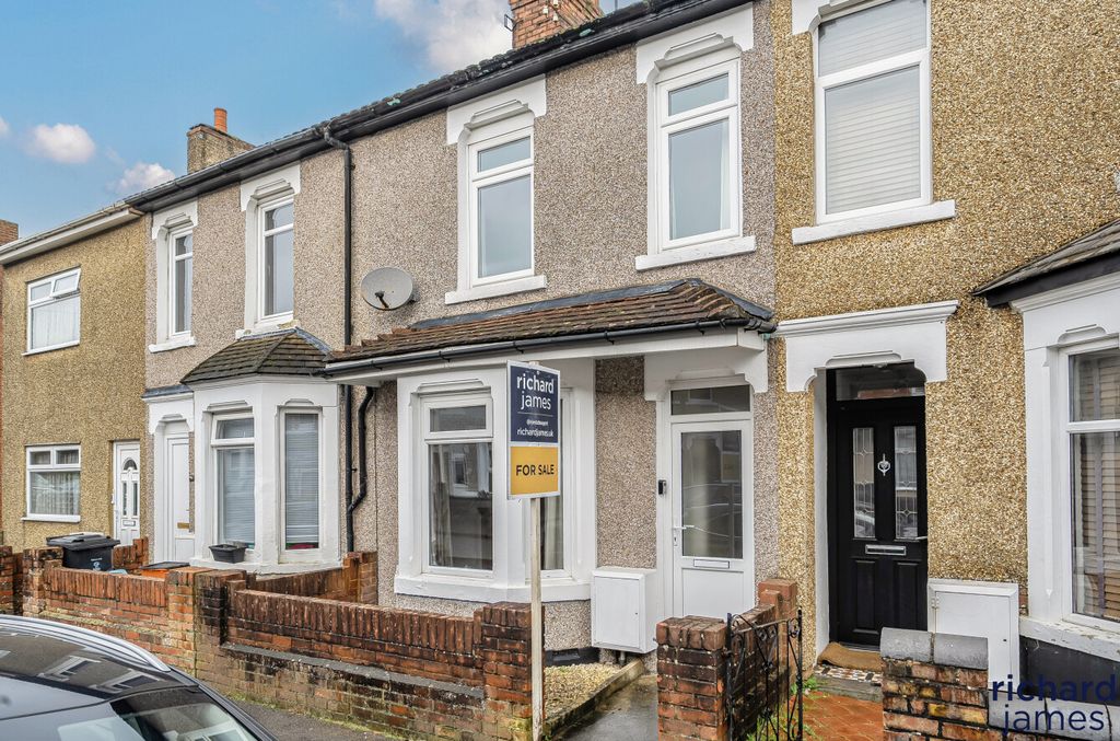 Property photo 1 of 12 05B91F7715164557B60A77F9082Adba4