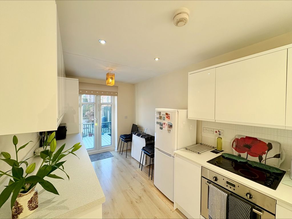 Property photo 3 of 29