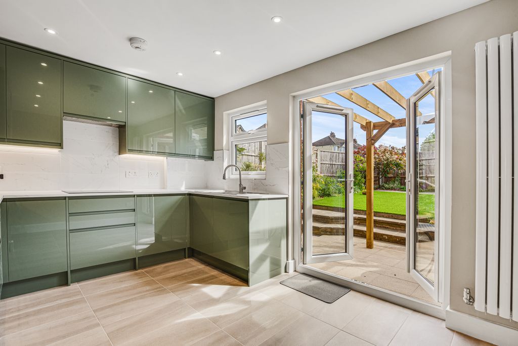 Property photo 3 of 16 842A1783Hdr