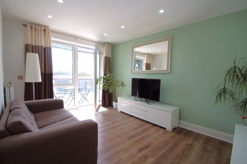 Property photo 2 of 8 Photo 1