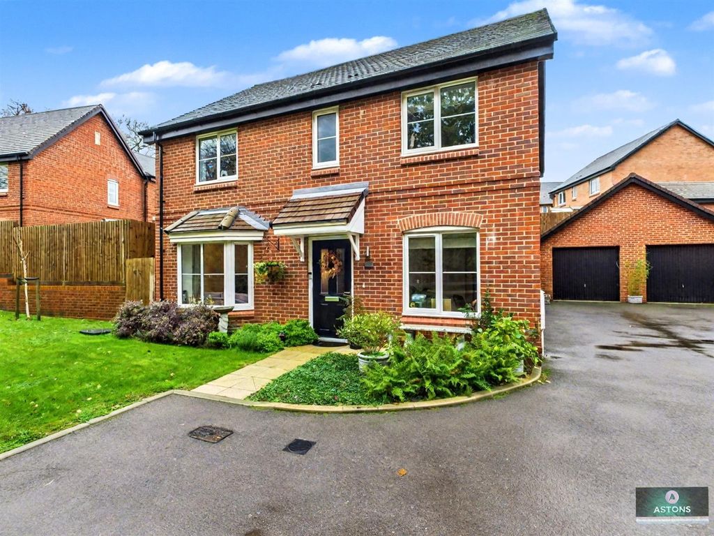 Property photo 1 of 27 Cam04622G0-Pr0110-Still003.Jpg