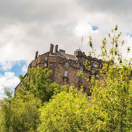 Property photo 2 of 23