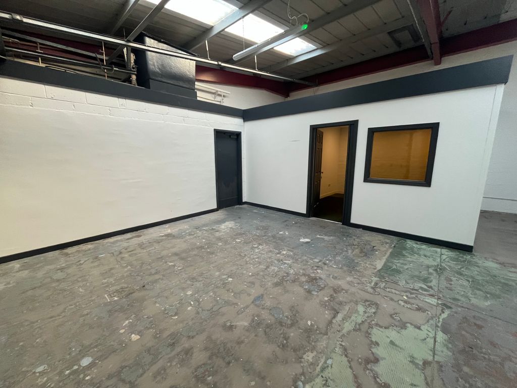 Property photo 3 of 4 Image (1)