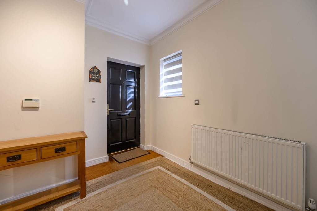 Property photo 2 of 15 Dsc_0227-Hdr