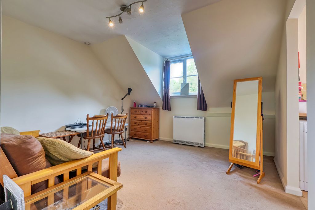 Property photo 2 of 8 Picture No. 06