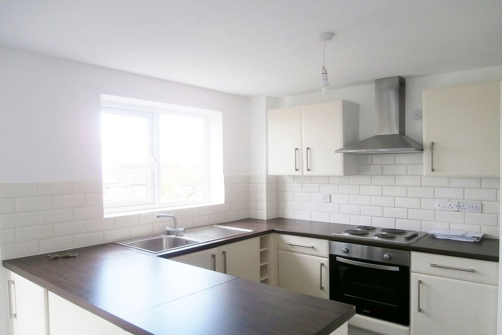 Property photo 2 of 6 Kitchen/Diner