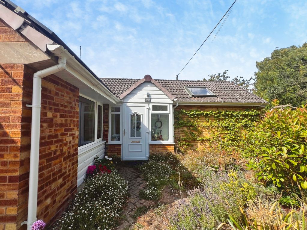 Property photo 1 of 31