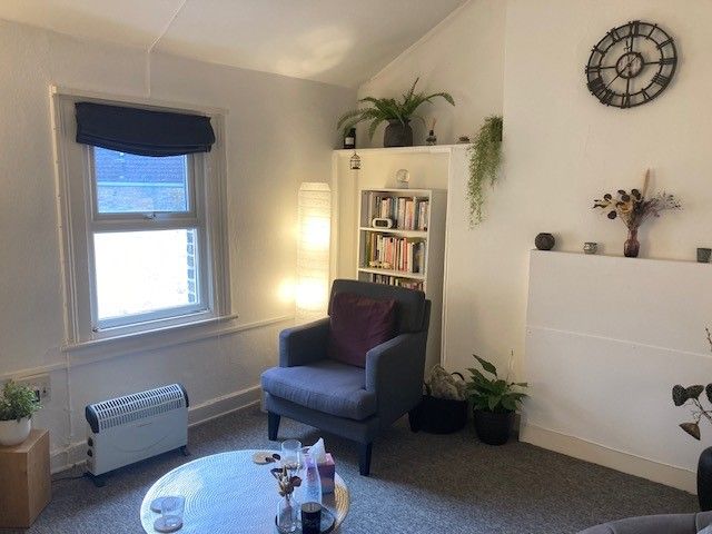 Property photo 2 of 3