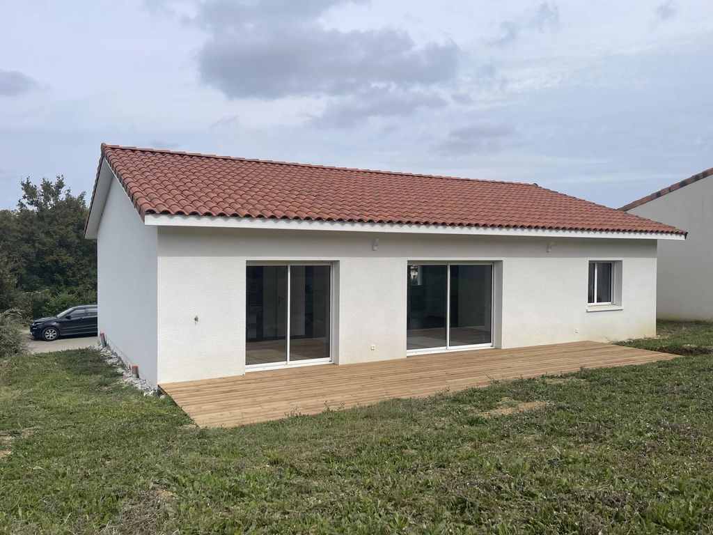 Property photo 1 of 13 Main Exterior View