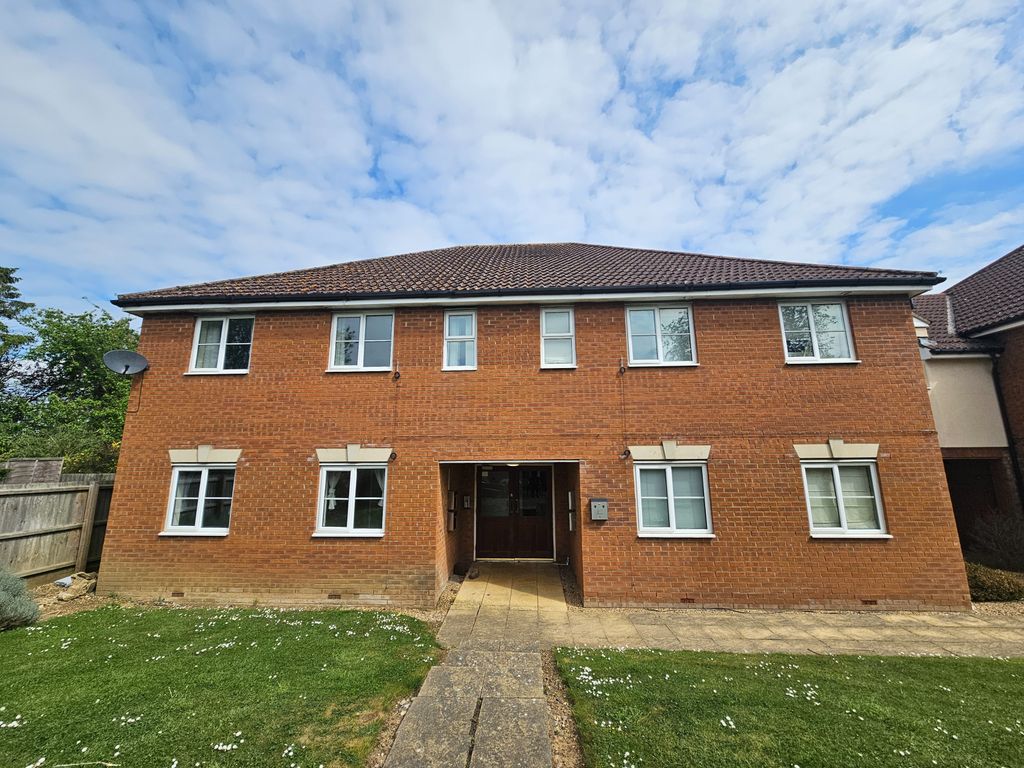 Property photo 1 of 8