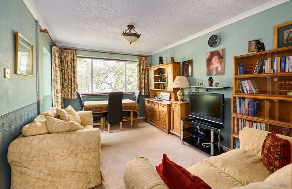 Property photo 2 of 15