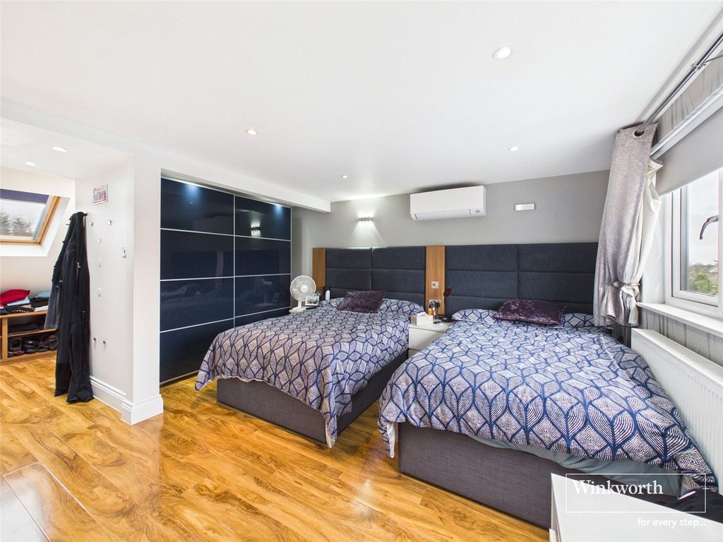 Additional image 11 of 7 bed detached house for saleEdgwarebury Lane, Edgware HA8